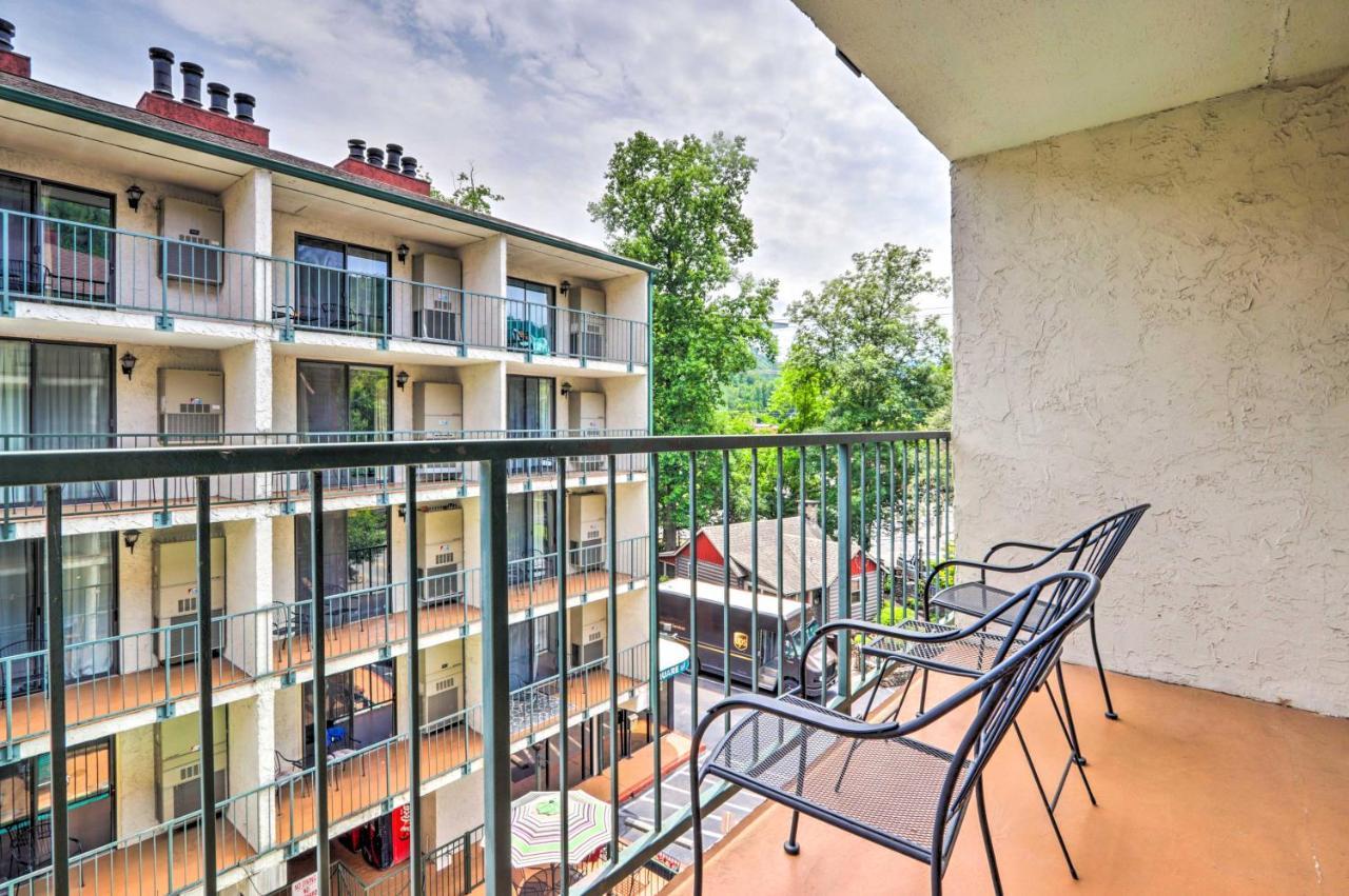 Condo With Balcony, Walk To Dtwn Gatlinburg Fun 외부 사진